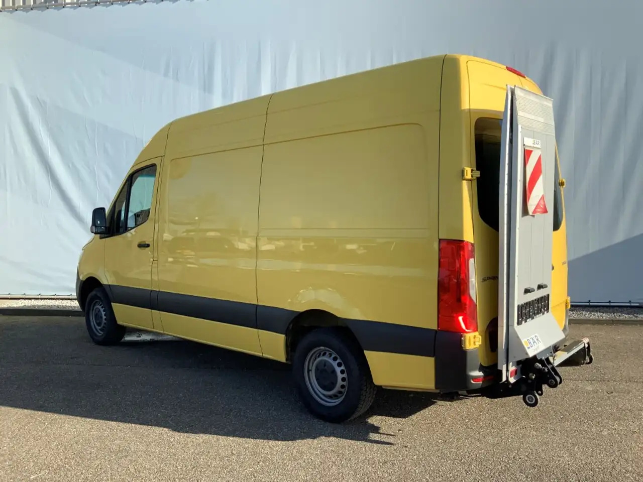 Mercedes-Benz Sprinter 314 2.2 CDI L2H2 & Laadklep& Afstandbediening Airc - Other machinery: picture 4 Mercedes-Benz Sprinter 314 2.2 CDI L2H2 & Laadklep& Afstandbediening Airc - Other machinery: picture 4