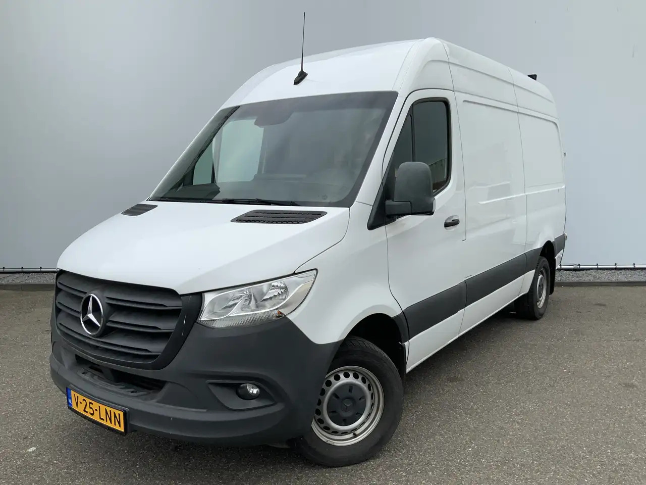 Mercedes-Benz Sprinter 316 2.2 CDI L2H2 Airco Cruise Camera Navi Trekhaak - Other machinery: picture 1 Mercedes-Benz Sprinter 316 2.2 CDI L2H2 Airco Cruise Camera Navi Trekhaak - Other machinery: picture 1