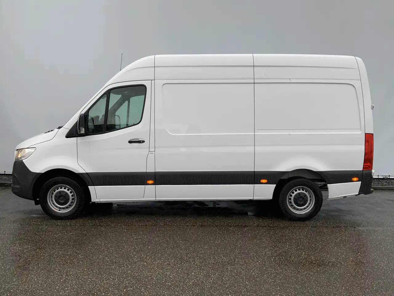 Mercedes-Benz Sprinter 317 1.9 CDI L2H2 Automaat Airco Cruise Navi Camera - Other machinery: picture 3 Mercedes-Benz Sprinter 317 1.9 CDI L2H2 Automaat Airco Cruise Navi Camera - Other machinery: picture 3