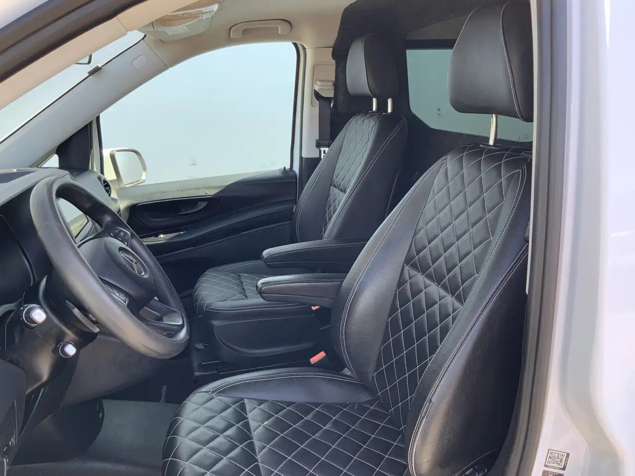 Mercedes-Benz Vito Tourer XL 114 CDI Autom. Airco Cruise Camera Alu V - Other machinery: picture 5 Mercedes-Benz Vito Tourer XL 114 CDI Autom. Airco Cruise Camera Alu V - Other machinery: picture 5