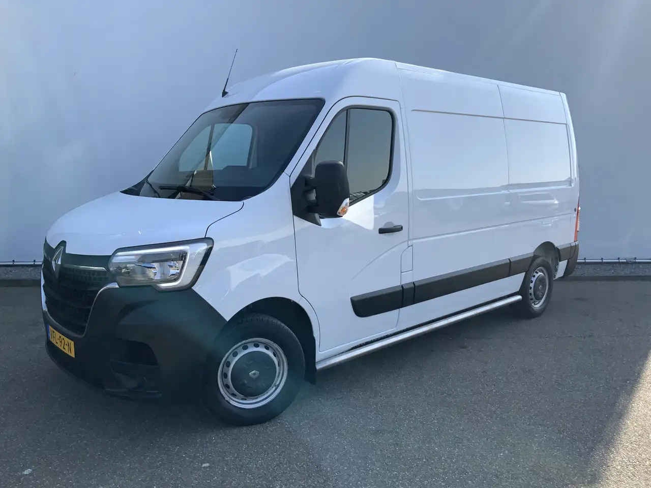 Renault Master T35 2.3 dCi 135 L2H2 Airco Cruise Navi Side Bar Ca - Other machinery: picture 1 Renault Master T35 2.3 dCi 135 L2H2 Airco Cruise Navi Side Bar Ca - Other machinery: picture 1