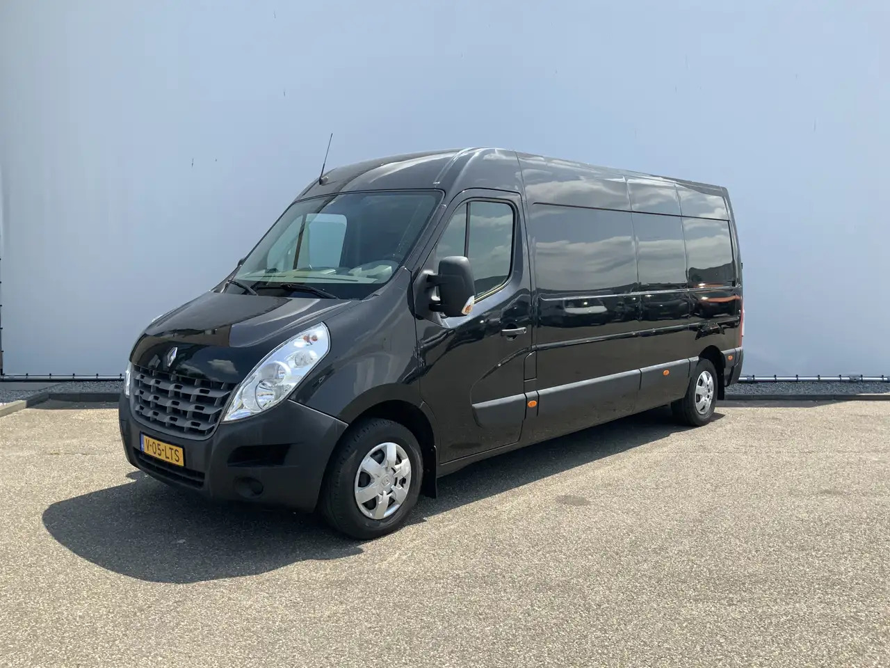 Renault Master T35 2.3 dCi L3H3 Eco Maxi Airco 3 Zits Trekhaak 25 - Other machinery: picture 1 Renault Master T35 2.3 dCi L3H3 Eco Maxi Airco 3 Zits Trekhaak 25 - Other machinery: picture 1