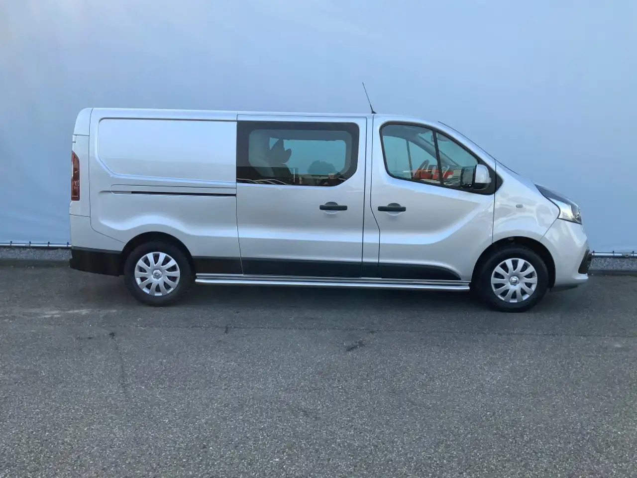Renault Trafic 1.6 dCi T29 L2H1 Dub Cab Airco Camera Navi Trekhaa - Other machinery: picture 4 Renault Trafic 1.6 dCi T29 L2H1 Dub Cab Airco Camera Navi Trekhaa - Other machinery: picture 4