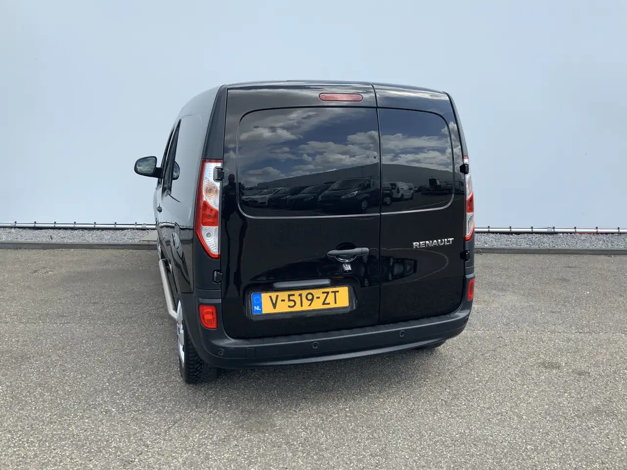 Renault Kangoo 1.5 dCi 90 Energy Comfort Plus .Sortimo Kasten Com - Small van: picture 2 Renault Kangoo 1.5 dCi 90 Energy Comfort Plus .Sortimo Kasten Com - Small van: picture 2