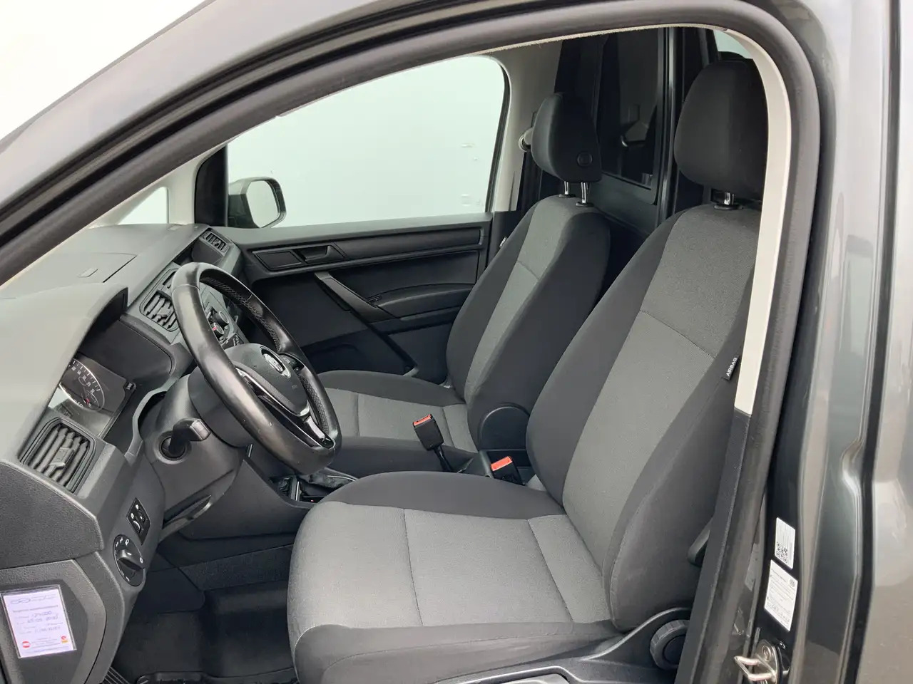 Volkswagen Caddy 2.0 TDI L2H1 AUTOMAAT BMT Maxi Exclusive Edition A - Small van: picture 4 Volkswagen Caddy 2.0 TDI L2H1 AUTOMAAT BMT Maxi Exclusive Edition A - Small van: picture 4