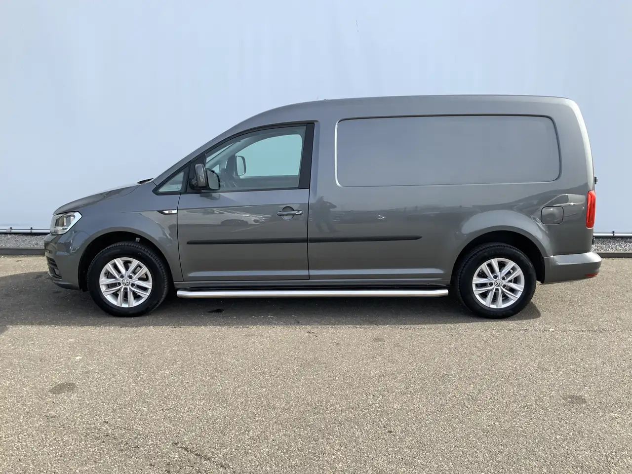 Volkswagen Caddy 2.0 TDI L2H1 BMT Maxi Exclusive Edtion Airco Navi - Small van: picture 3 Volkswagen Caddy 2.0 TDI L2H1 BMT Maxi Exclusive Edtion Airco Navi - Small van: picture 3