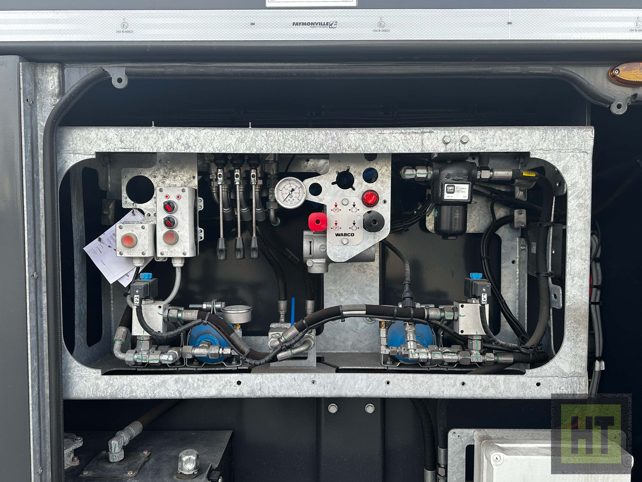 Faymonviile 3-Achs-Beton-Innenlader-PrefaMAX - Dropside/ Flatbed semi-trailer: picture 4 Faymonviile 3-Achs-Beton-Innenlader-PrefaMAX - Dropside/ Flatbed semi-trailer: picture 4