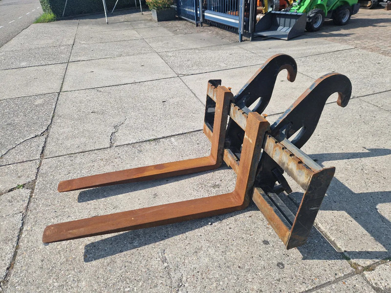 Caterpillar palletframe t.b.v. Caterpillar 924 / 930 / 938 - Forks for Material handling equipment: picture 2 Caterpillar palletframe t.b.v. Caterpillar 924 / 930 / 938 - Forks for Material handling equipment: picture 2