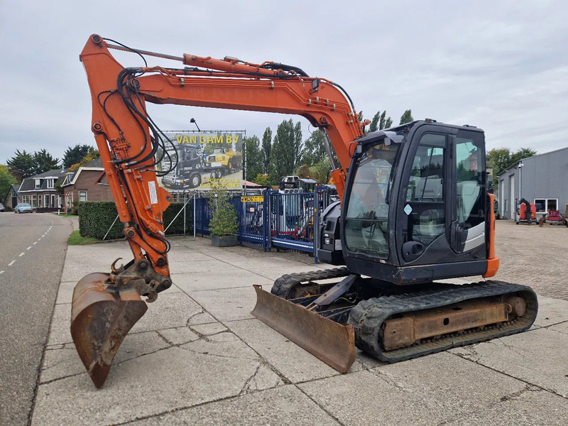 セール Hitachi ZX 135 US-6 for sale, Mini excavator, 20321 EUR