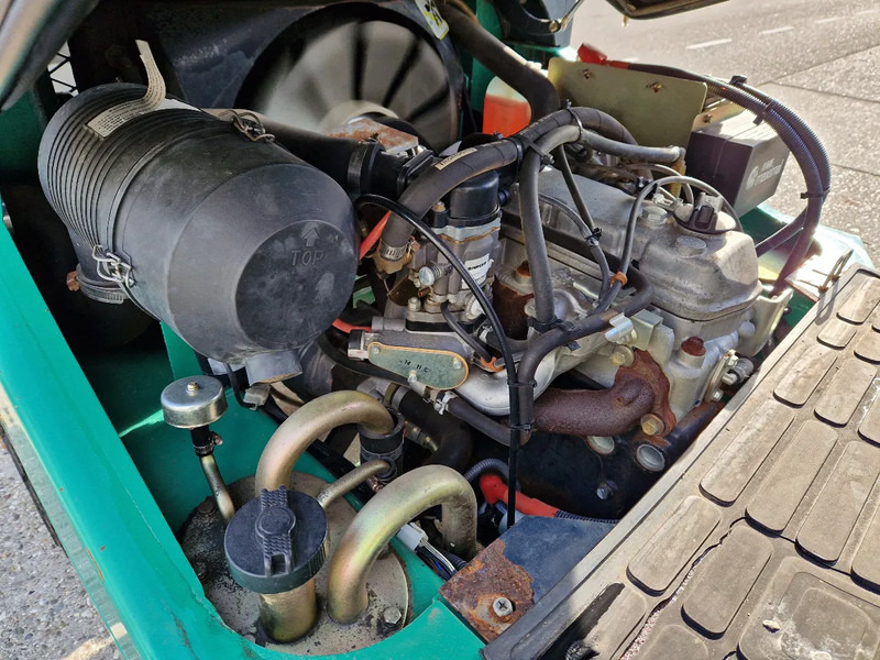 Nissan Zhejiang Maximal with 1290 hours 2.5 ton LPG - LPG forklift: picture 5 Nissan Zhejiang Maximal with 1290 hours 2.5 ton LPG - LPG forklift: picture 5