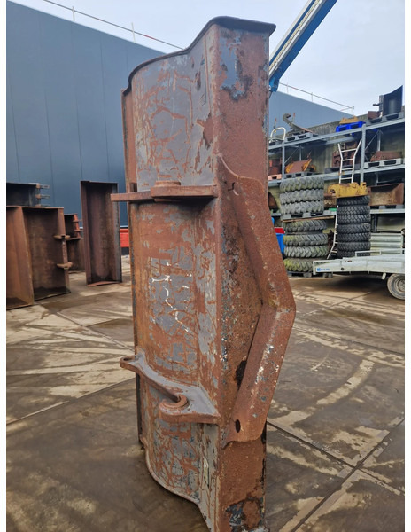 Volvo dichte wielladerbak breedte 2.24m. - Bucket for Construction machinery: picture 2 Volvo dichte wielladerbak breedte 2.24m. - Bucket for Construction machinery: picture 2