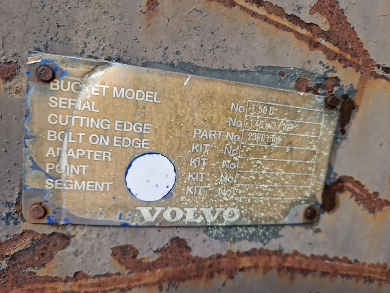 Volvo dichte wielladerbak breedte 2.24m. - Bucket for Construction machinery: picture 5 Volvo dichte wielladerbak breedte 2.24m. - Bucket for Construction machinery: picture 5