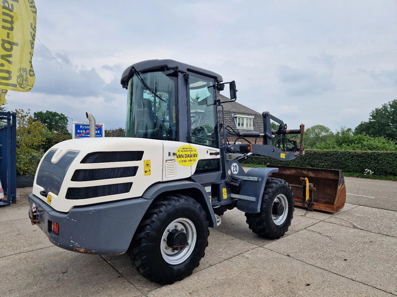 Yanmar TL80 / Terex TL80 / Schaeff TL80 very low hours! - Wheel loader: picture 3 Yanmar TL80 / Terex TL80 / Schaeff TL80 very low hours! - Wheel loader: picture 3