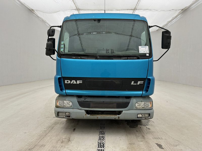 DAF LF45.12* - Autotransporter truck: picture 2 DAF LF45.12* - Autotransporter truck: picture 2
