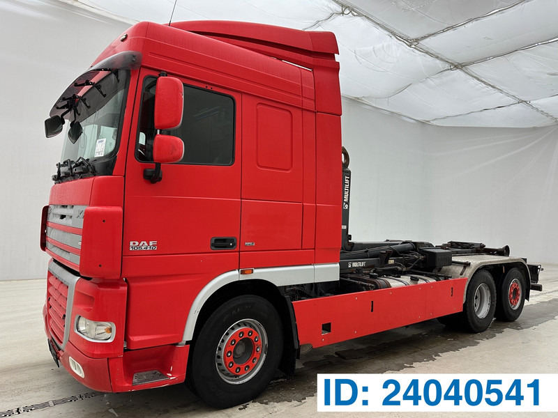 DAF XF105.410 Space Cab* - Hook lift truck: picture 1 DAF XF105.410 Space Cab* - Hook lift truck: picture 1