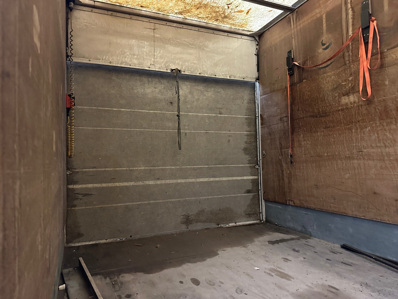 Iveco Eurocargo 90E17 - Box truck: picture 5 Iveco Eurocargo 90E17 - Box truck: picture 5