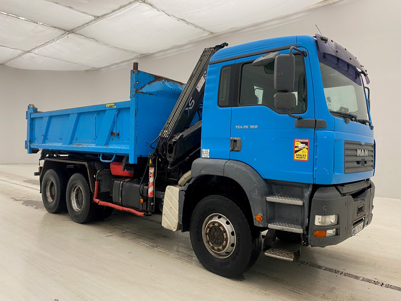 MAN TGA 26.360 - 6x4 - Tipper, Crane truck: picture 3 MAN TGA 26.360 - 6x4 - Tipper, Crane truck: picture 3