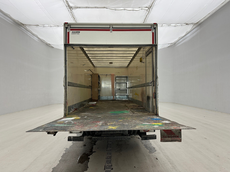 MAN TGL 12.220 - Box truck: picture 5 MAN TGL 12.220 - Box truck: picture 5