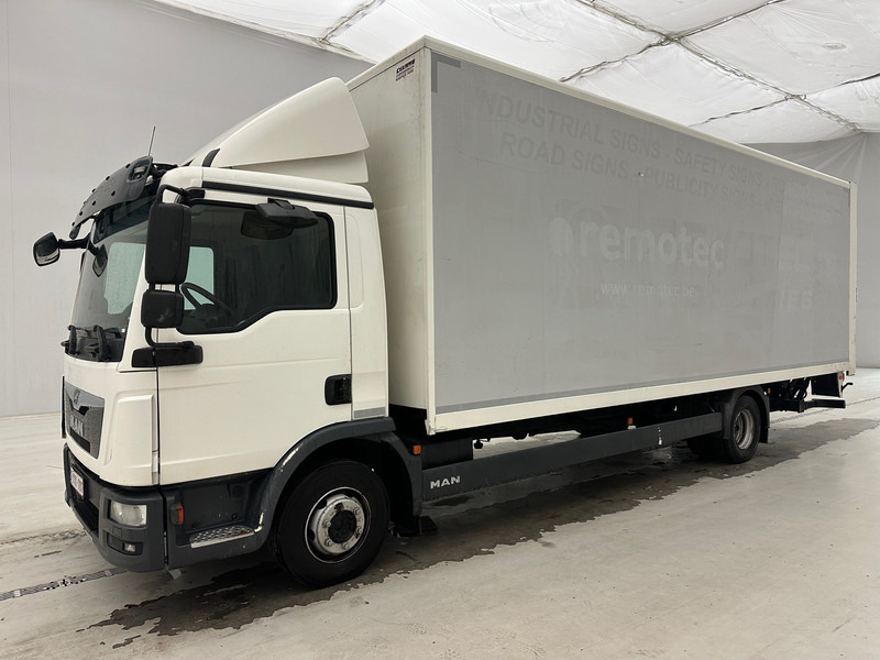 MAN TGL 12.220 - Box truck: picture 1 MAN TGL 12.220 - Box truck: picture 1