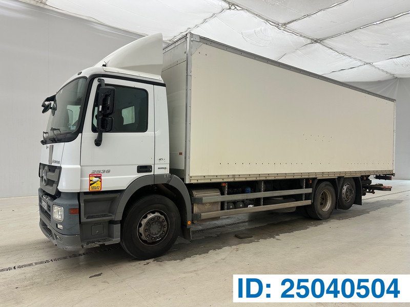 Mercedes-Benz Actros 2536 - 6x2 - Box truck: picture 1 Mercedes-Benz Actros 2536 - 6x2 - Box truck: picture 1
