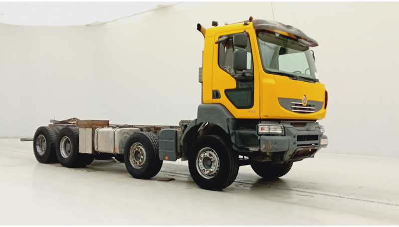 Renault Kerax 410 DXi - 8x4 - Cab chassis truck: picture 3 Renault Kerax 410 DXi - 8x4 - Cab chassis truck: picture 3