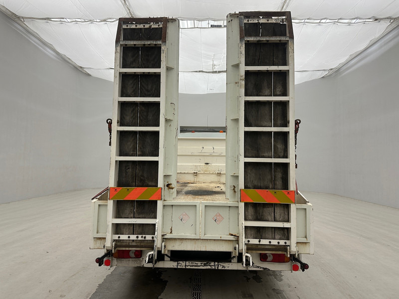 Renault Midlum 220 DCi - Dropside/ Flatbed truck: picture 5 Renault Midlum 220 DCi - Dropside/ Flatbed truck: picture 5