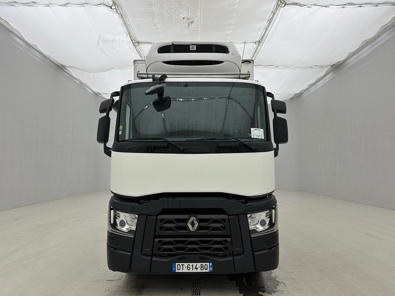 Renault T 380* - Refrigerator truck: picture 2 Renault T 380* - Refrigerator truck: picture 2
