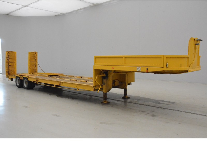 SERMA Low bed trailer - Low loader semi-trailer: picture 3 SERMA Low bed trailer - Low loader semi-trailer: picture 3