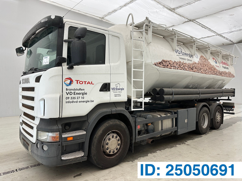 Scania R420 - 6x2 - Tank truck: picture 1 Scania R420 - 6x2 - Tank truck: picture 1