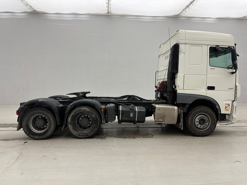 DAF XF 530 Space Cab - 6x4* - Tractor unit: picture 4 DAF XF 530 Space Cab - 6x4* - Tractor unit: picture 4