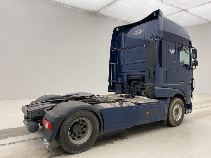 DAF XF106.460 Super Space Cab* - Tractor unit: picture 4 DAF XF106.460 Super Space Cab* - Tractor unit: picture 4