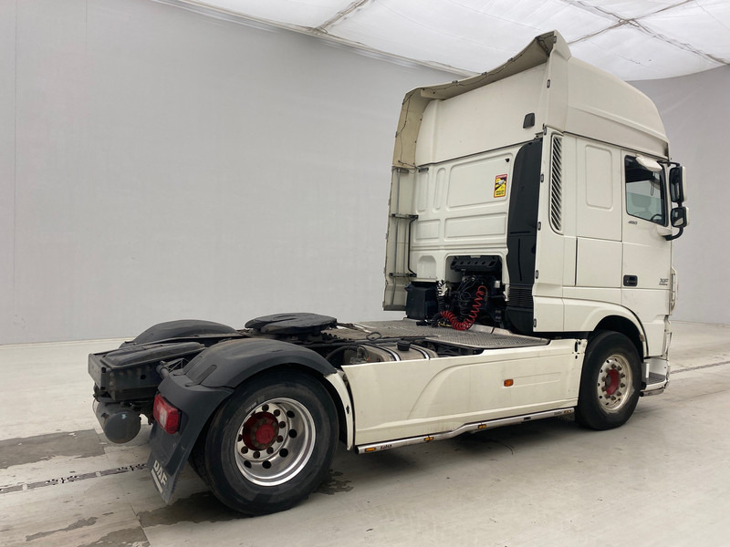 DAF XF106.460 Super Space Cab* - Tractor unit: picture 4 DAF XF106.460 Super Space Cab* - Tractor unit: picture 4