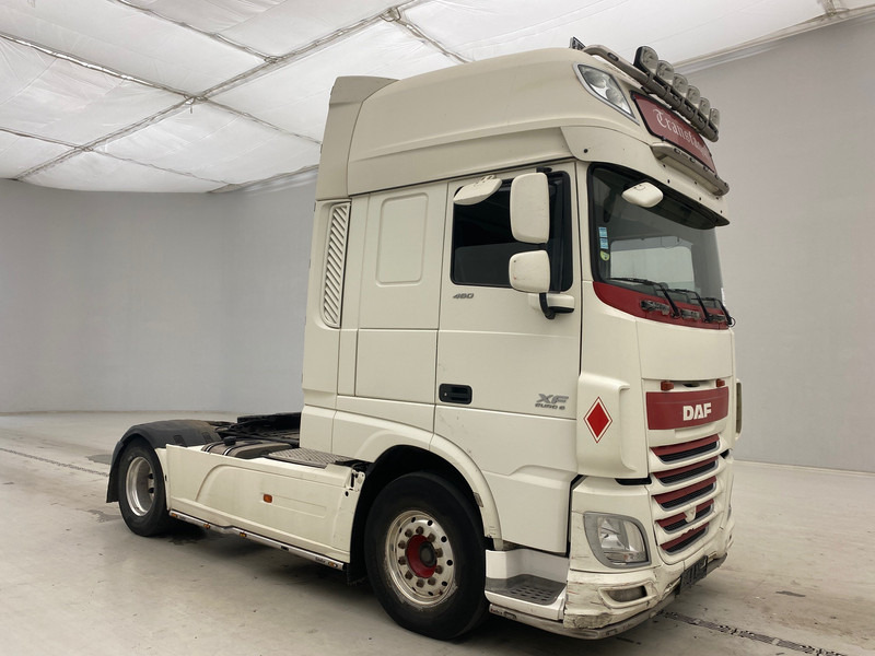 DAF XF106.460 Super Space Cab* - Tractor unit: picture 3 DAF XF106.460 Super Space Cab* - Tractor unit: picture 3