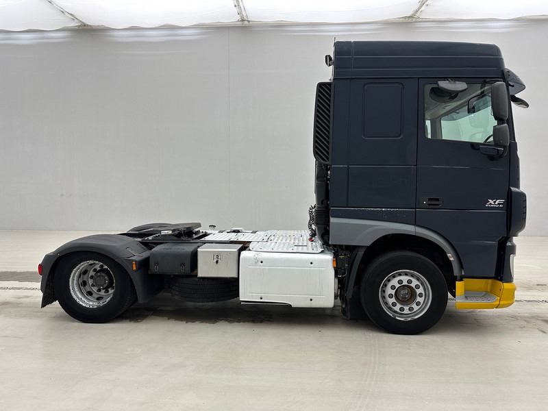 DAF XF106.510 Space Cab* - Tractor unit: picture 4 DAF XF106.510 Space Cab* - Tractor unit: picture 4
