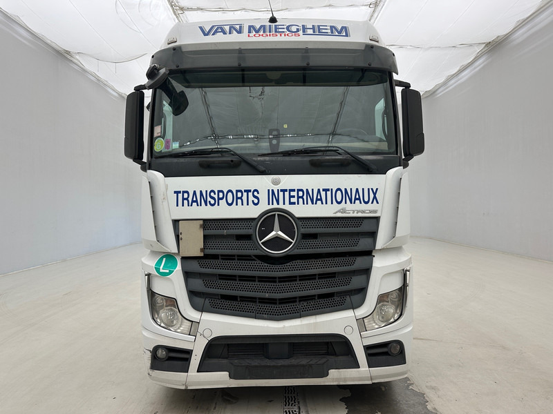 Mercedes-Benz Actros 1842 - Tractor unit: picture 2 Mercedes-Benz Actros 1842 - Tractor unit: picture 2