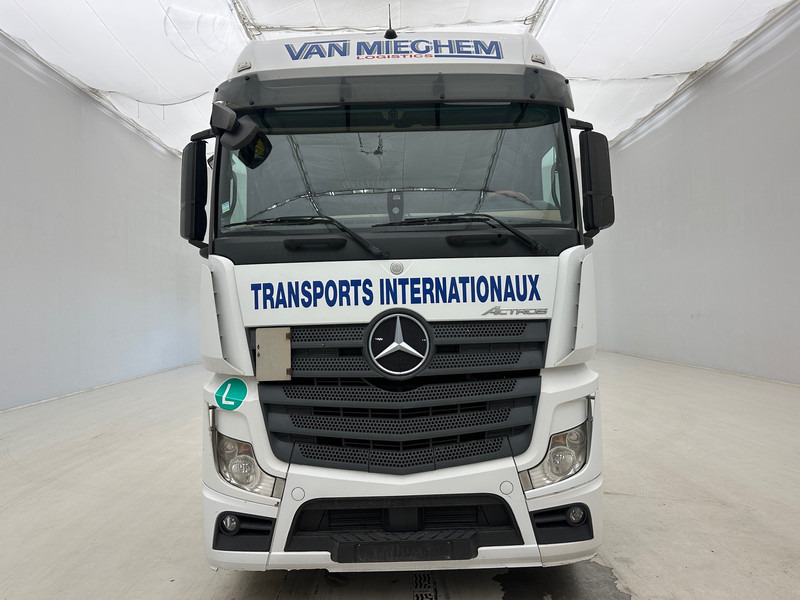 Mercedes-Benz Actros 1842 - Tractor unit: picture 2 Mercedes-Benz Actros 1842 - Tractor unit: picture 2