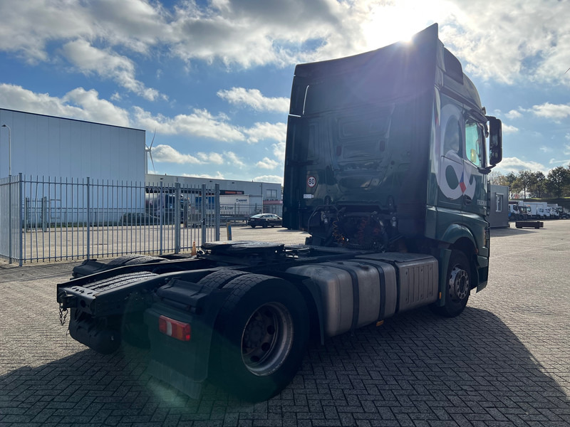 Mercedes-Benz Actros 1845 BigSpace* - Tractor unit: picture 4 Mercedes-Benz Actros 1845 BigSpace* - Tractor unit: picture 4