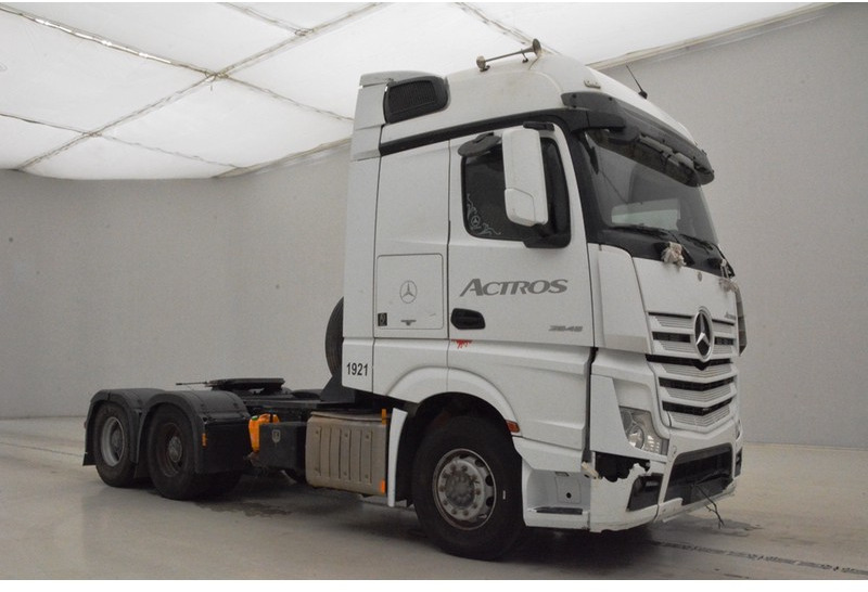Mercedes-Benz Actros 2645 - 6x4 "NON-EU"* - Tractor unit: picture 3 Mercedes-Benz Actros 2645 - 6x4 "NON-EU"* - Tractor unit: picture 3