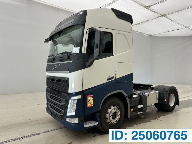 Volvo FH 420 Globetrotter - ADR - Tractor unit: picture 1 Volvo FH 420 Globetrotter - ADR - Tractor unit: picture 1