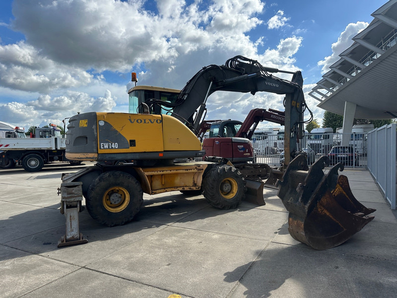 Volvo EW140 - Wheel excavator: picture 5 Volvo EW140 - Wheel excavator: picture 5