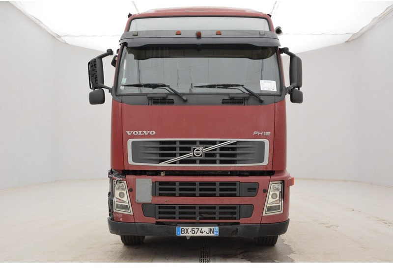 Volvo FH12.460 Globetrotter* - Dropside/ Flatbed truck: picture 2 Volvo FH12.460 Globetrotter* - Dropside/ Flatbed truck: picture 2