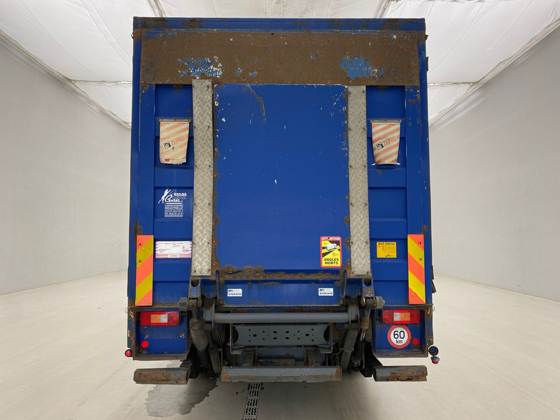 Volvo FM 300 - 6x2* - Curtainsider truck: picture 5 Volvo FM 300 - 6x2* - Curtainsider truck: picture 5