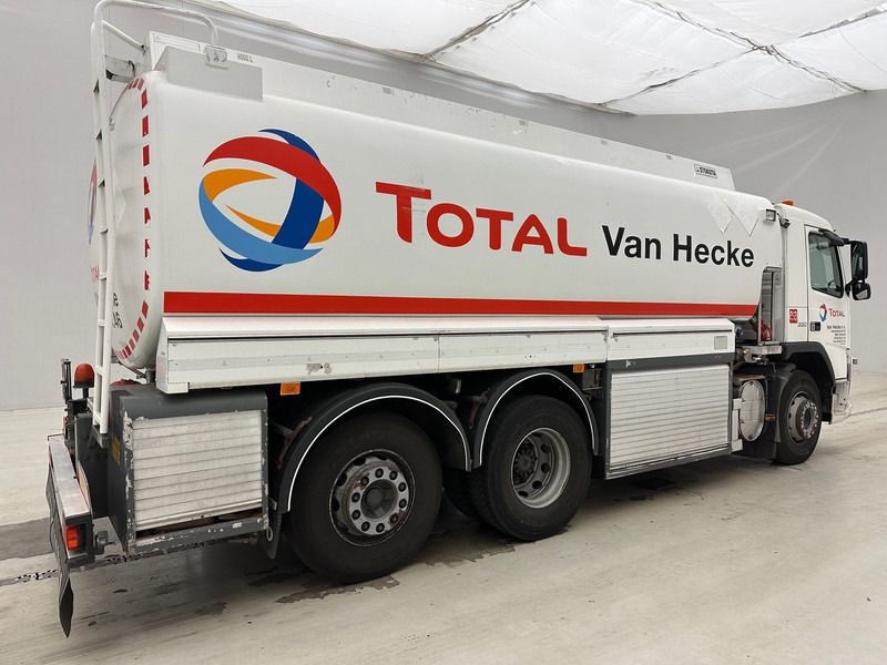 Volvo FM 300 - 6x2 - Tank truck: picture 4 Volvo FM 300 - 6x2 - Tank truck: picture 4