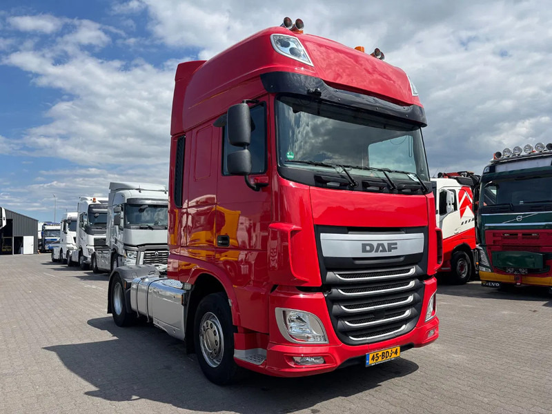 DAF XF 460 Super Spacecab Euro 6 - Tractor unit: picture 2 DAF XF 460 Super Spacecab Euro 6 - Tractor unit: picture 2