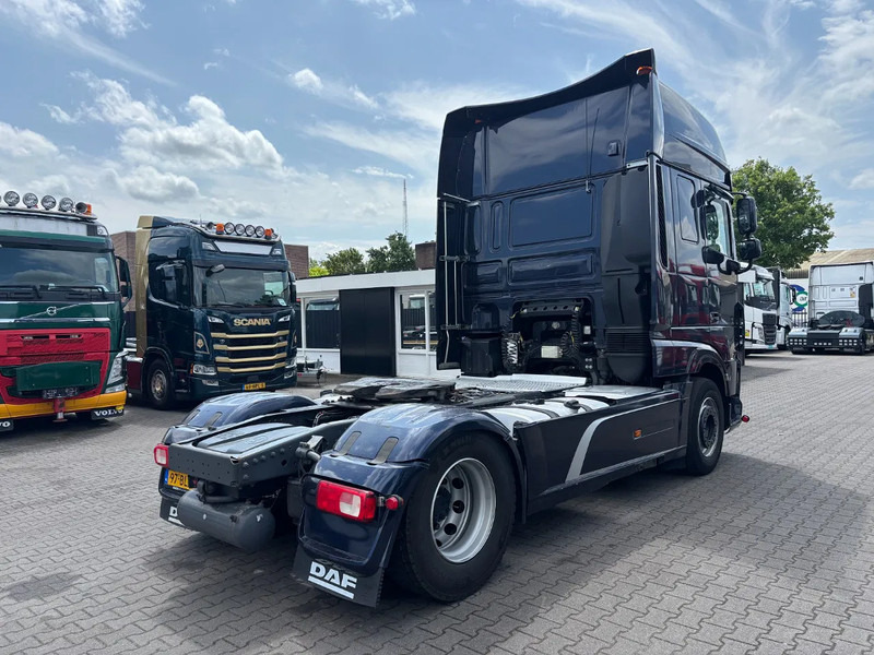 DAF XF 480 Super Spacecab Retarder Euro 6 - Tractor unit: picture 4 DAF XF 480 Super Spacecab Retarder Euro 6 - Tractor unit: picture 4