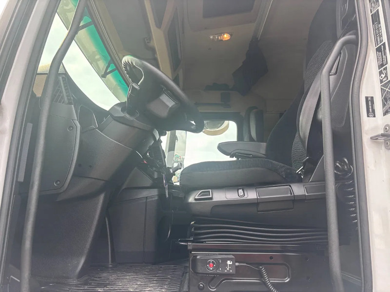 Mercedes-Benz Actros 1848 Retarder Euro 6 - Tractor unit: picture 5 Mercedes-Benz Actros 1848 Retarder Euro 6 - Tractor unit: picture 5