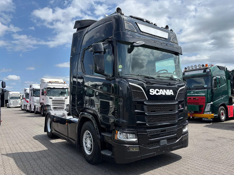 Scania R450 Euro 6 Retarder - Tractor unit: picture 2 Scania R450 Euro 6 Retarder - Tractor unit: picture 2