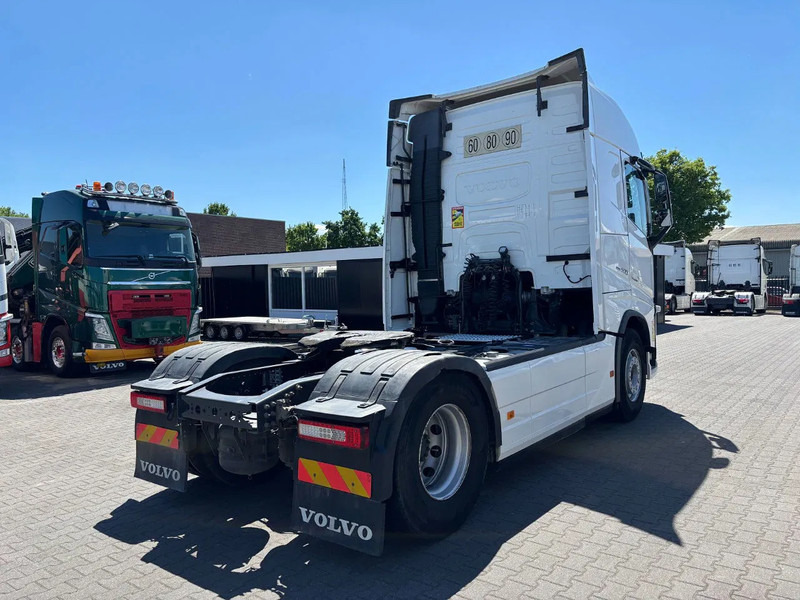 Volvo FH 500 Globetrotter Euro 6 - Tractor unit: picture 4 Volvo FH 500 Globetrotter Euro 6 - Tractor unit: picture 4