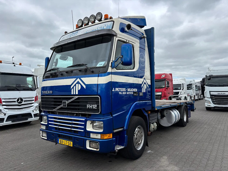 Volvo FH 380 Globetrotter Manual Gearbox - Cab chassis truck: picture 1 Volvo FH 380 Globetrotter Manual Gearbox - Cab chassis truck: picture 1
