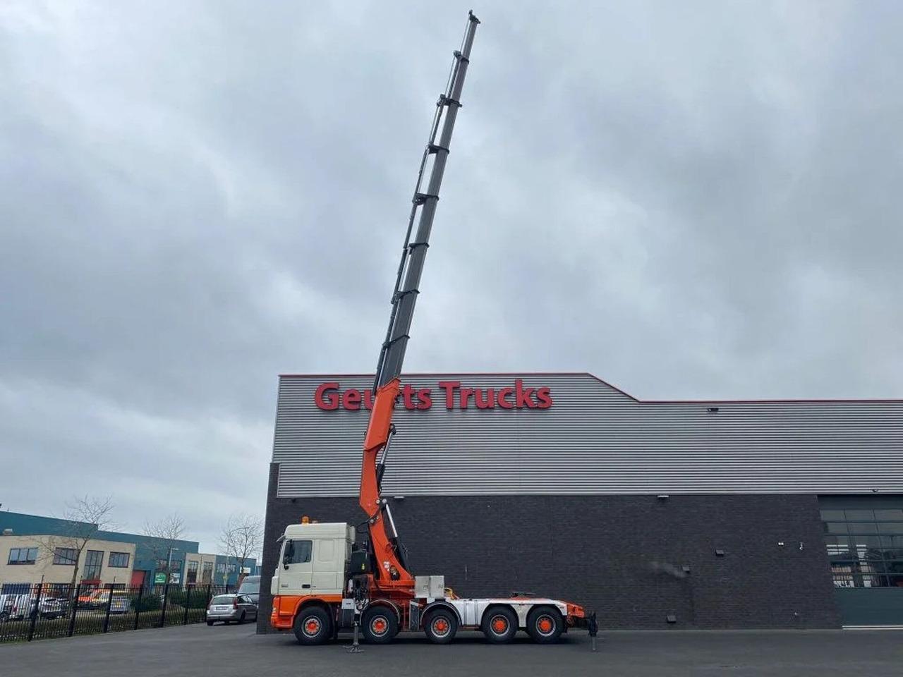 DAF XF 105 10X4 + FASSI F1500AXP.28 KRAAN/KRAN/CRANE - Crane truck: picture 4 DAF XF 105 10X4 + FASSI F1500AXP.28 KRAAN/KRAN/CRANE - Crane truck: picture 4